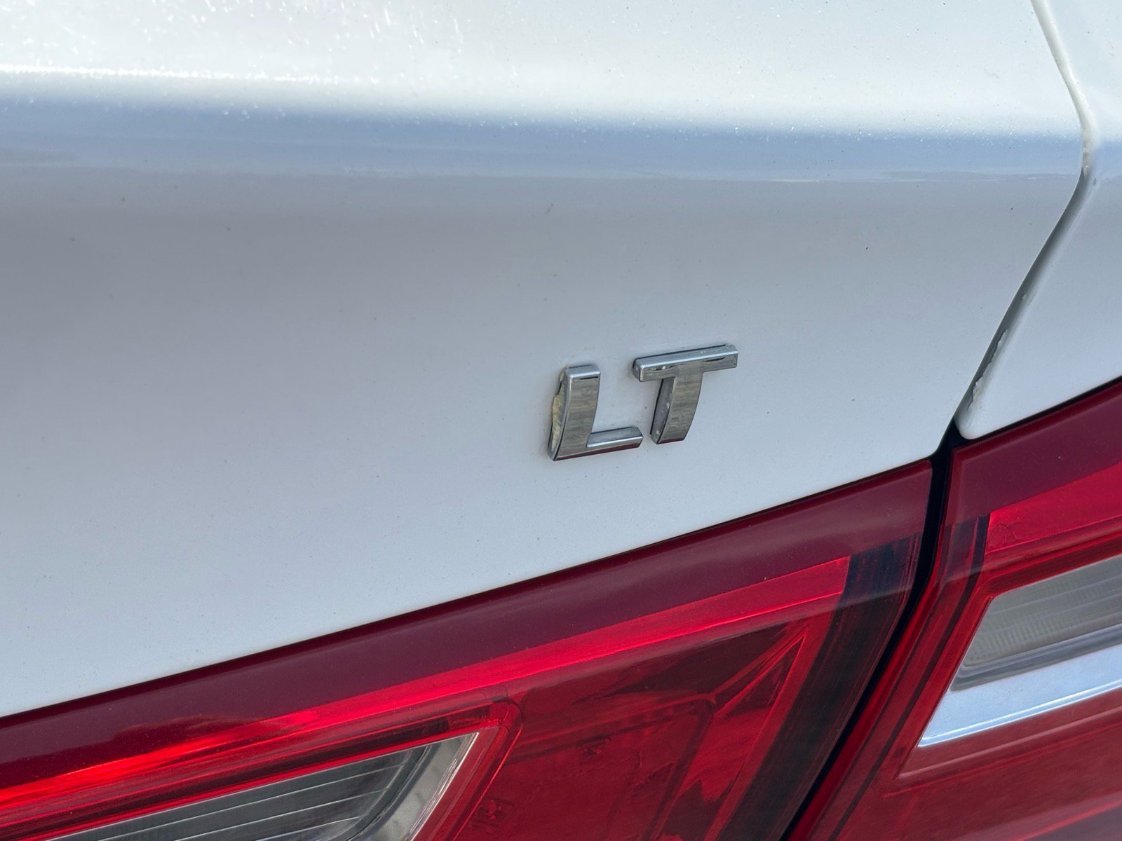 Used 2024 Chevrolet Malibu LT FWD image 6