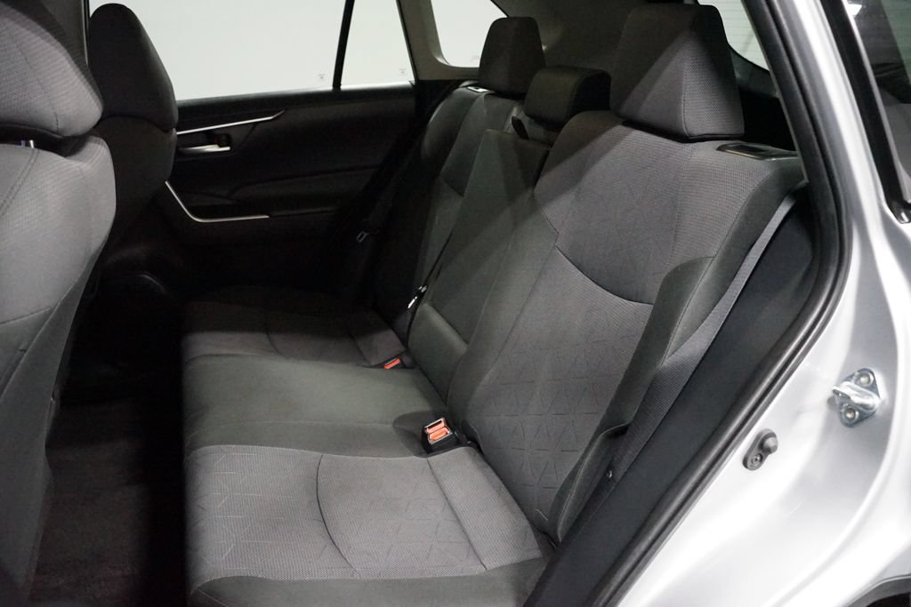 Certified 2025 Toyota RAV4 XLE FWD image 29