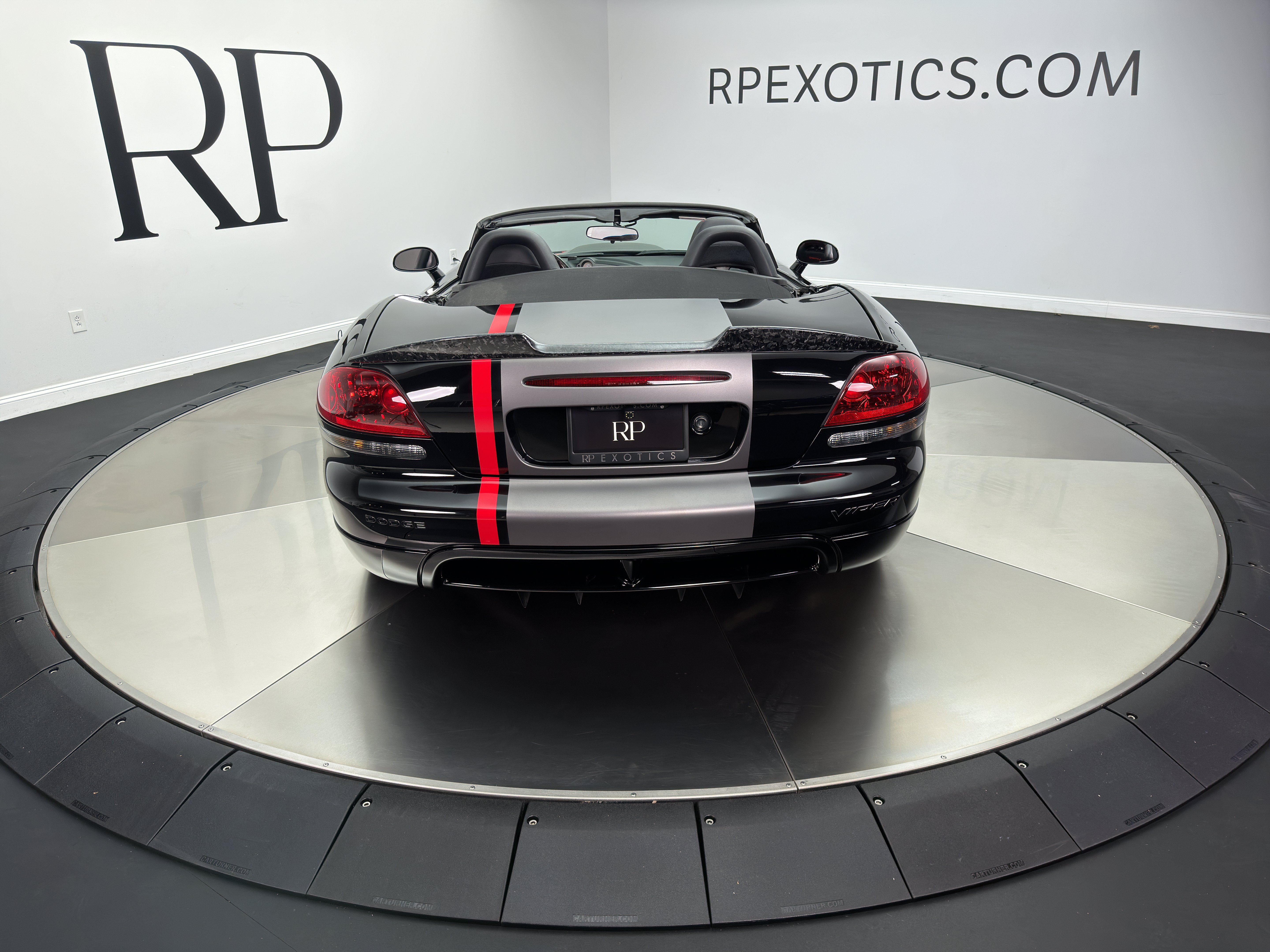 Used 2008 Dodge Viper SRT-10 w/ Protection Group RWD image 6