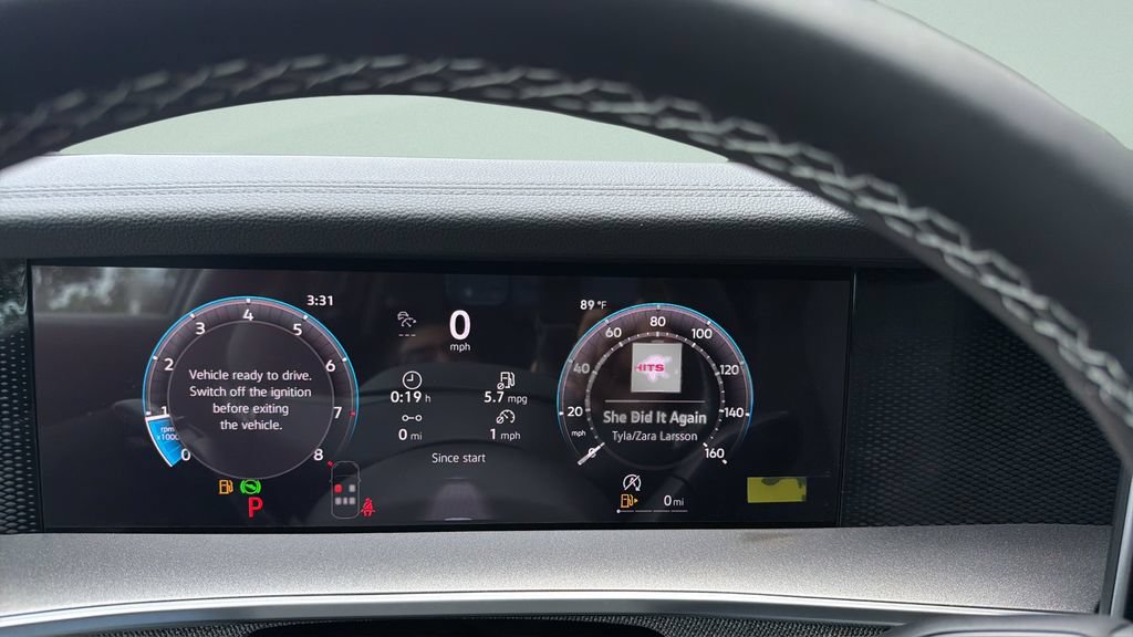 New 2026 Volkswagen Tiguan S FWD image 32