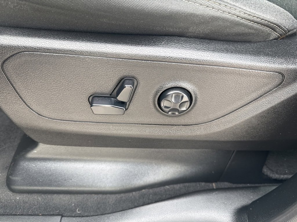 Used 2019 RAM 1500 Big Horn image 18