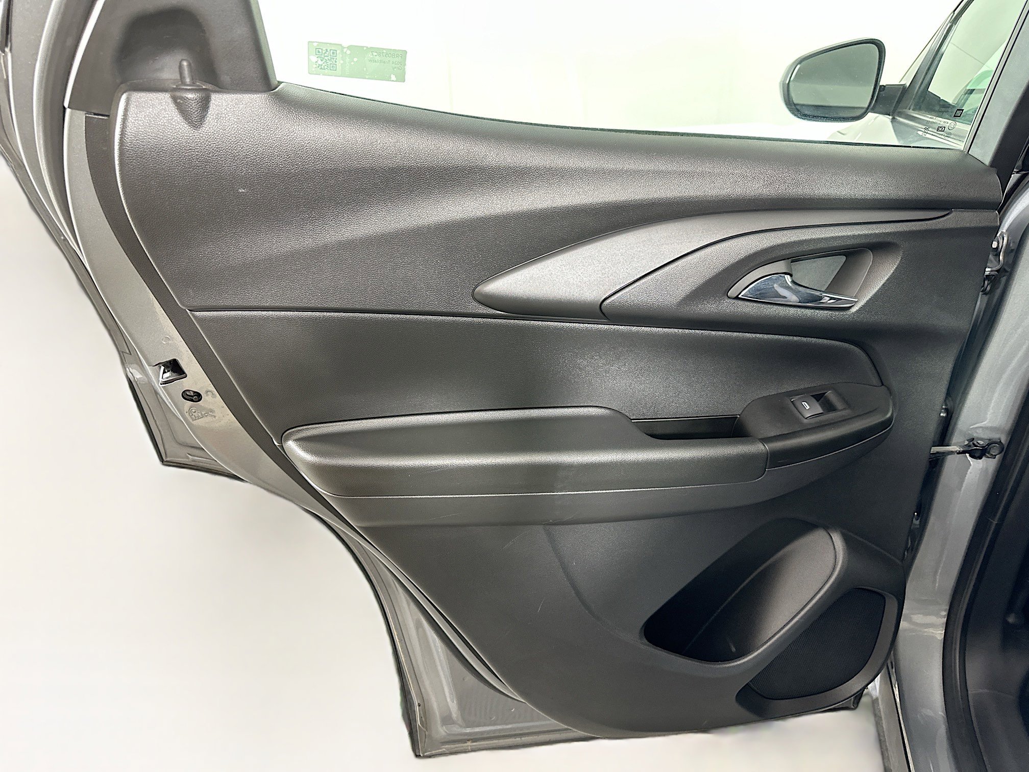 Used 2024 Chevrolet TrailBlazer LS image 24