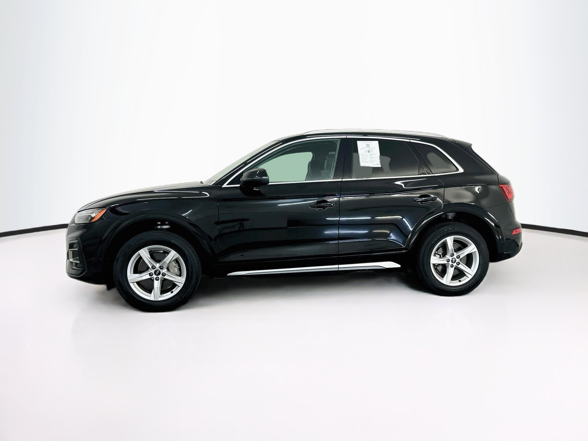 Used 2023 Audi Q5 2.0T Premium w/ Convenience Package AWD/4WD image 4
