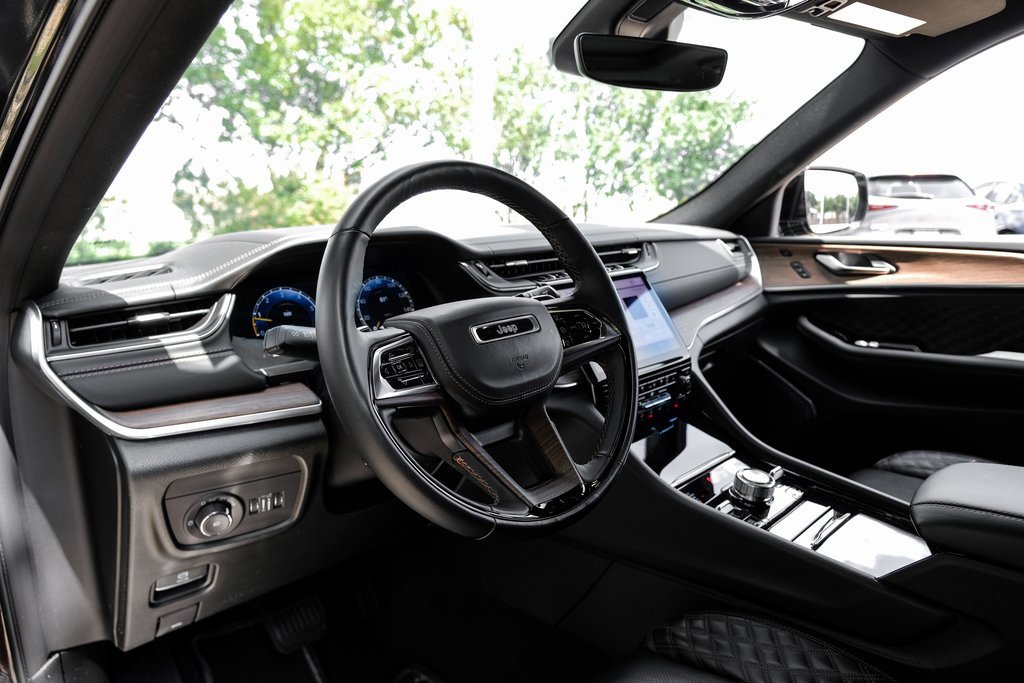 Used 2022 Jeep Grand Cherokee Summit image 26