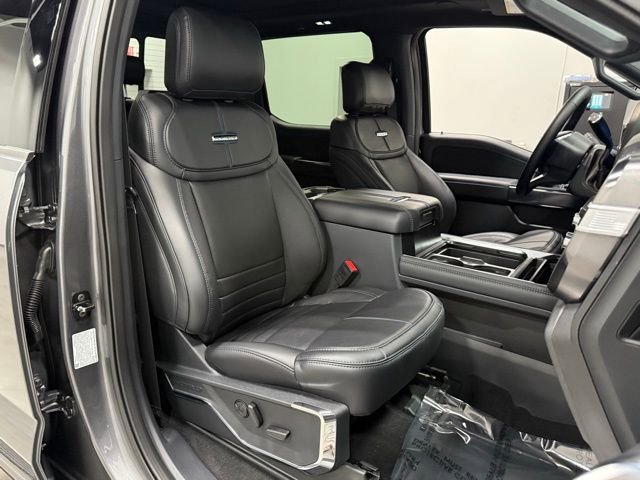New 2025 Ford F350 Platinum w/ FX4 Off-Road Package image 34