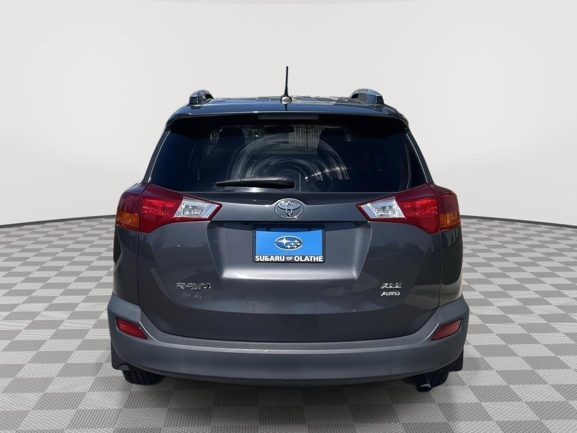 Used 2015 Toyota RAV4 XLE AWD/4WD image 14