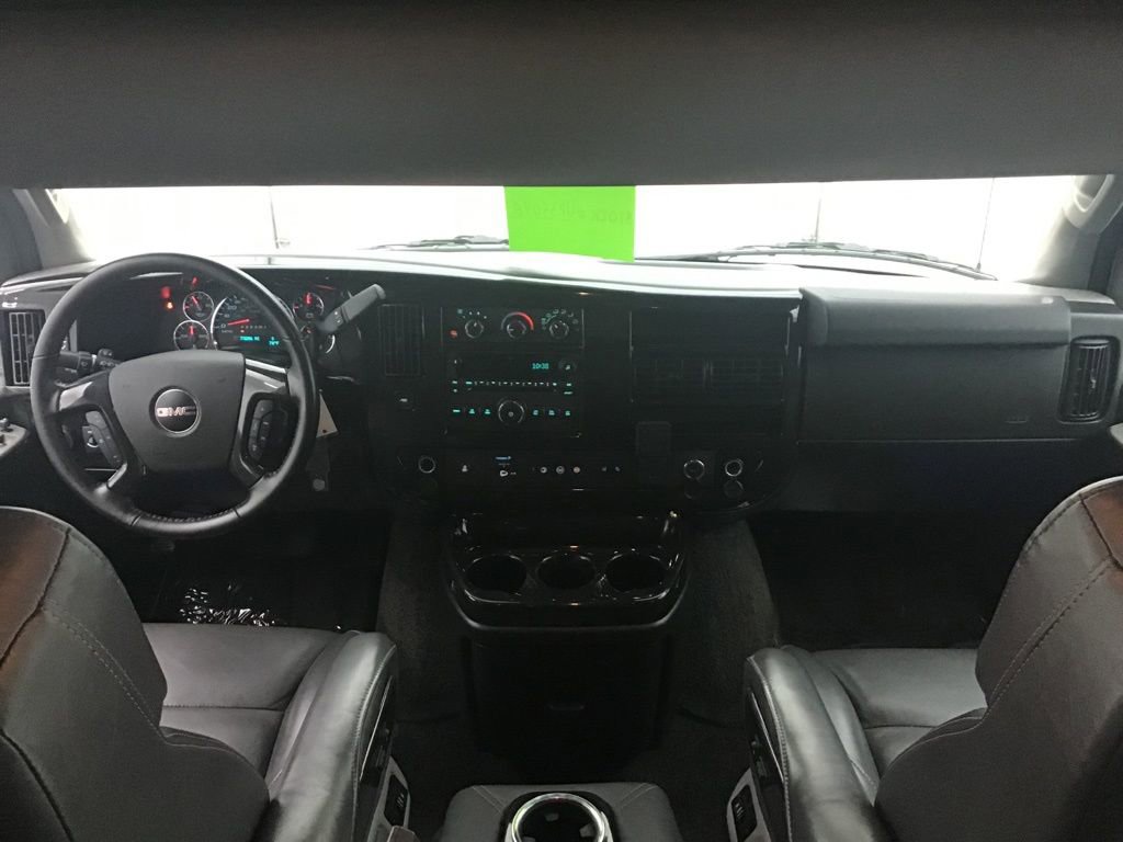 Used 2020 GMC Savana 2500 Extended w/ Enhanced Convenience Package image 2