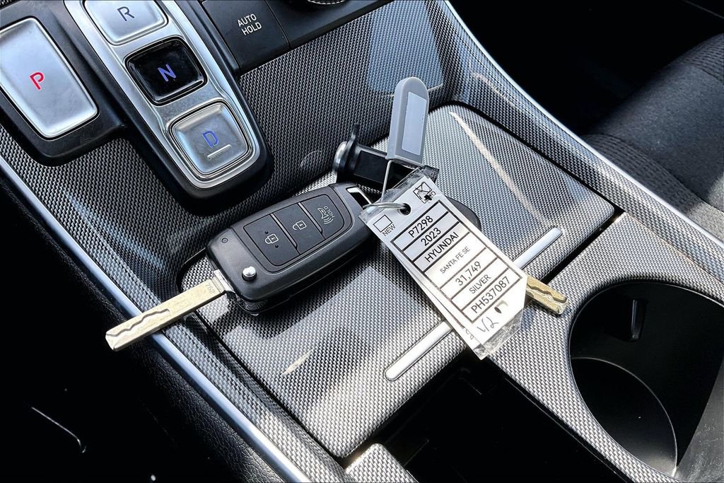 Used 2023 Hyundai Santa Fe SE w/ Cargo Package image 11