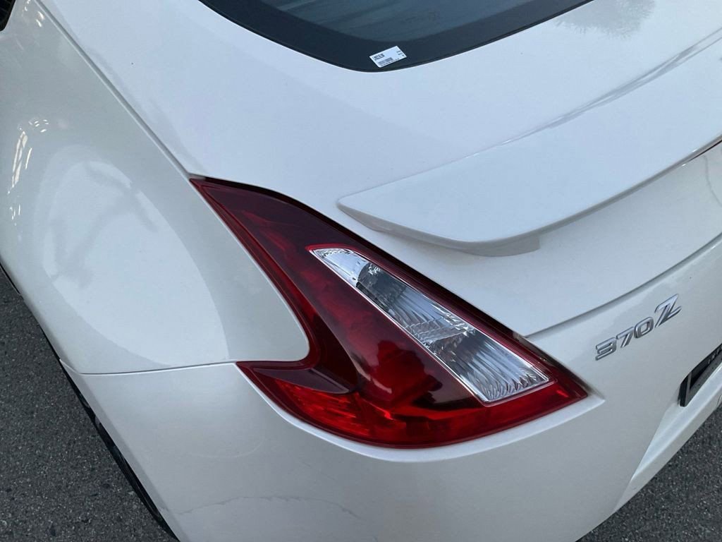 Used 2020 Nissan 370Z Touring Sport image 31