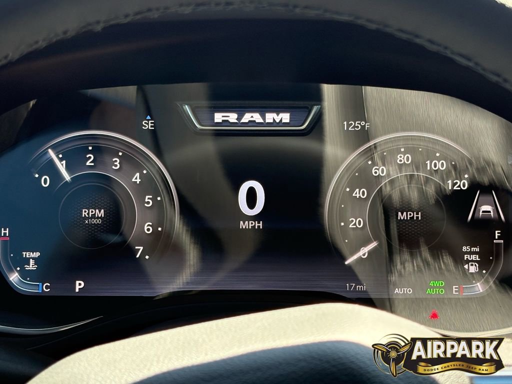 New 2026 RAM 1500 Big Horn AWD/4WD image 19