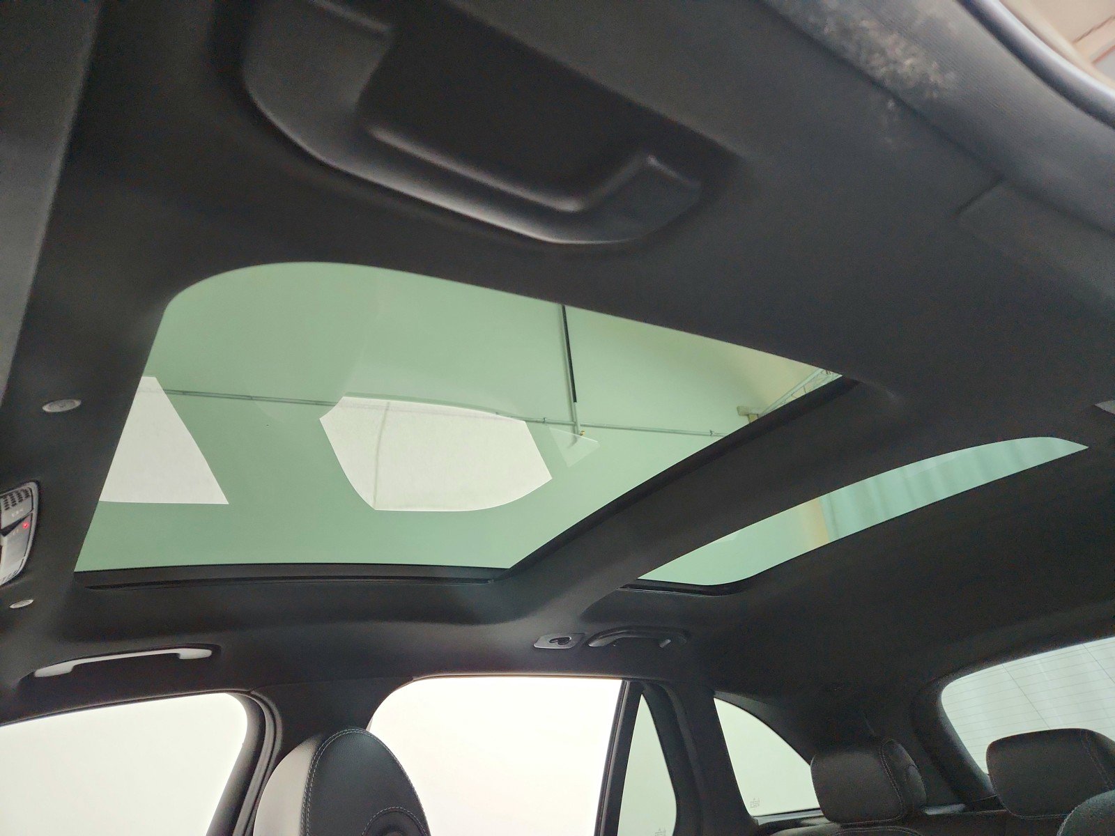 Certified 2022 Mercedes-Benz GLC 300 image 27