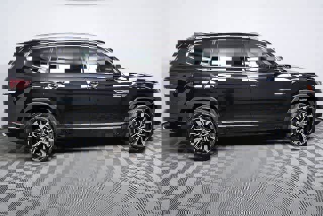 New 2026 Volkswagen Atlas SEL Premium R-Line image 2