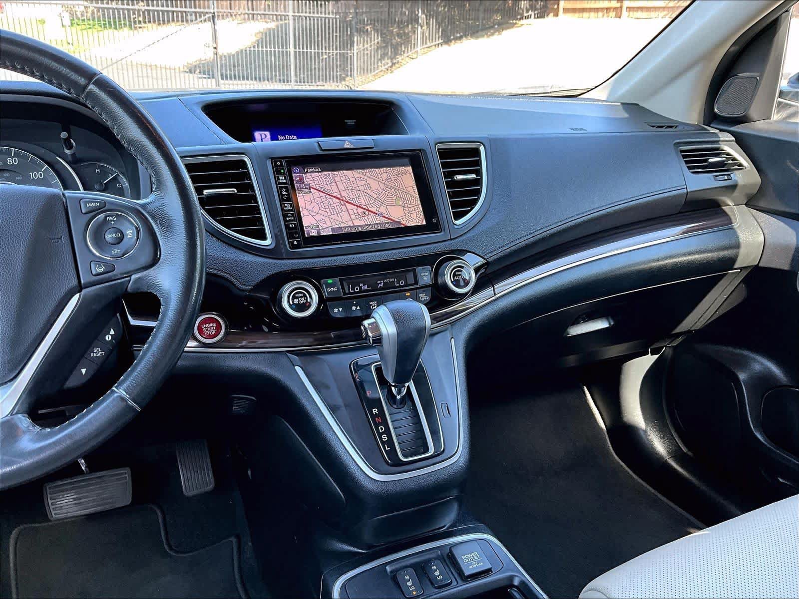 Used 2015 Honda CR-V Touring image 9