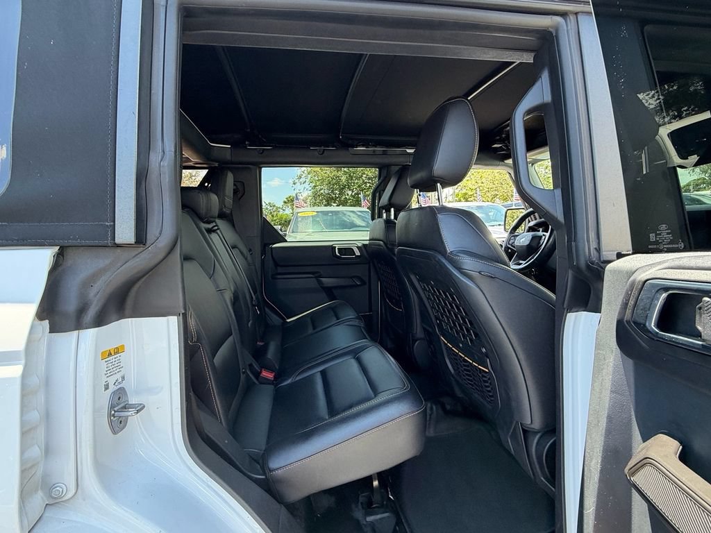 Used 2024 Ford Bronco Badlands AWD/4WD image 15