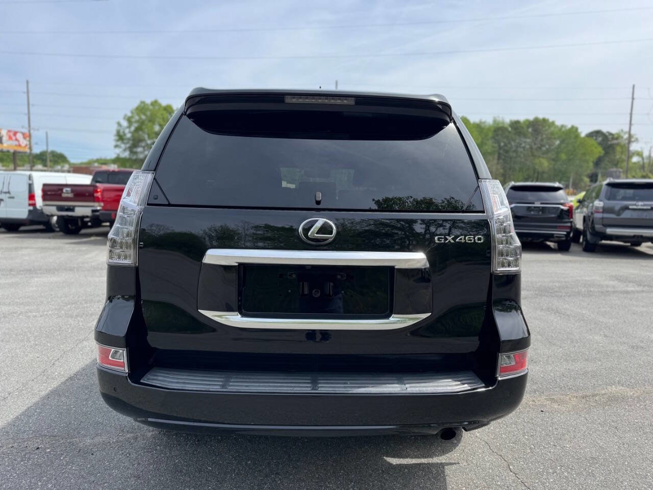 Used 2020 Lexus GX 460 Premium w/ Premium Package image 7