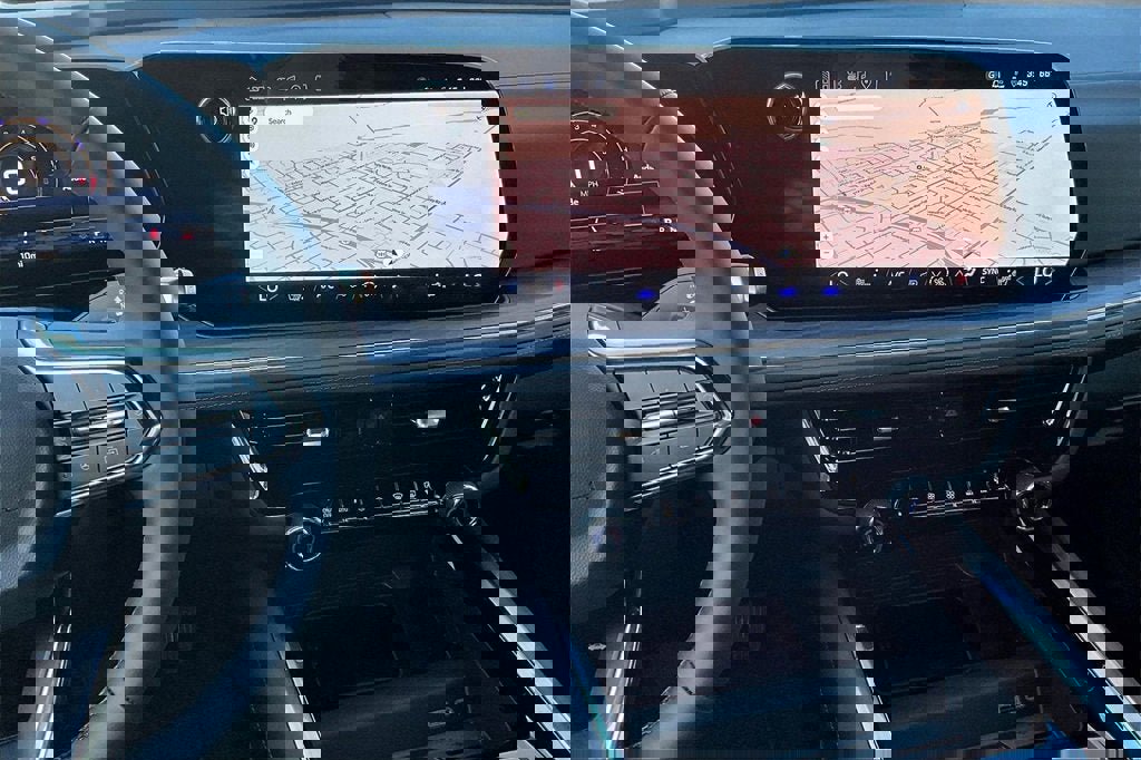 New 2026 Chevrolet Suburban LT w/ Comfort Package image 4