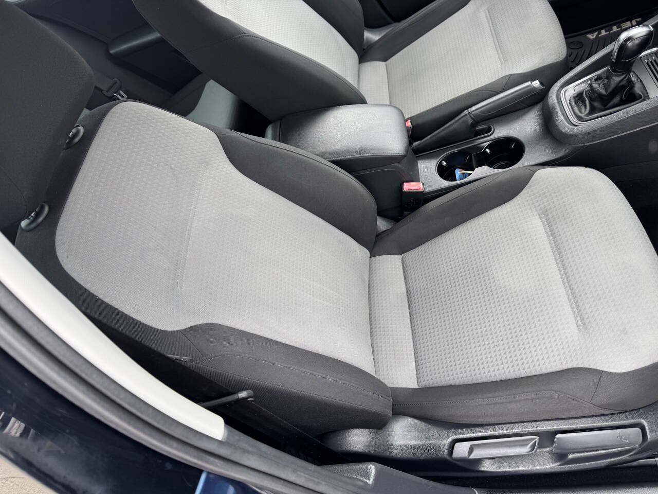 Used 2017 Volkswagen Jetta S FWD image 29