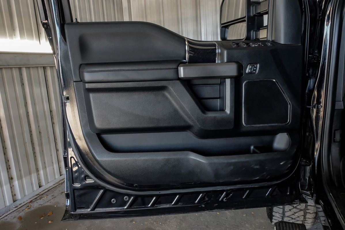 Used 2020 Ford F250 Platinum w/ FX4 Off-Road Package image 44