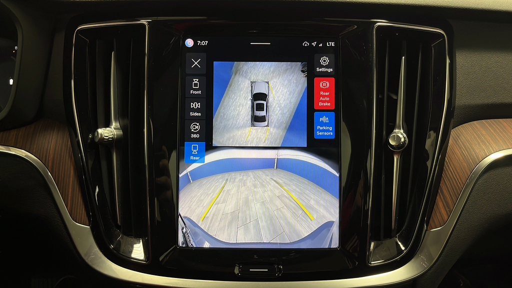 Used 2024 Volvo S60 B5 Plus AWD/4WD image 14