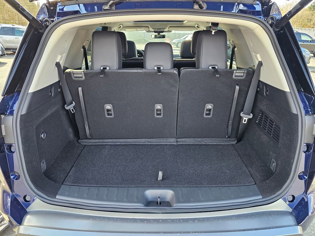 New 2026 Nissan Pathfinder SL w/ SL Premium Package (P04) image 24