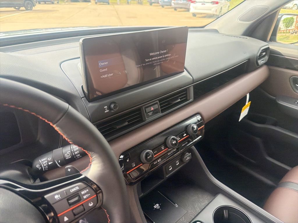 New 2026 Honda Pilot TrailSport image 9