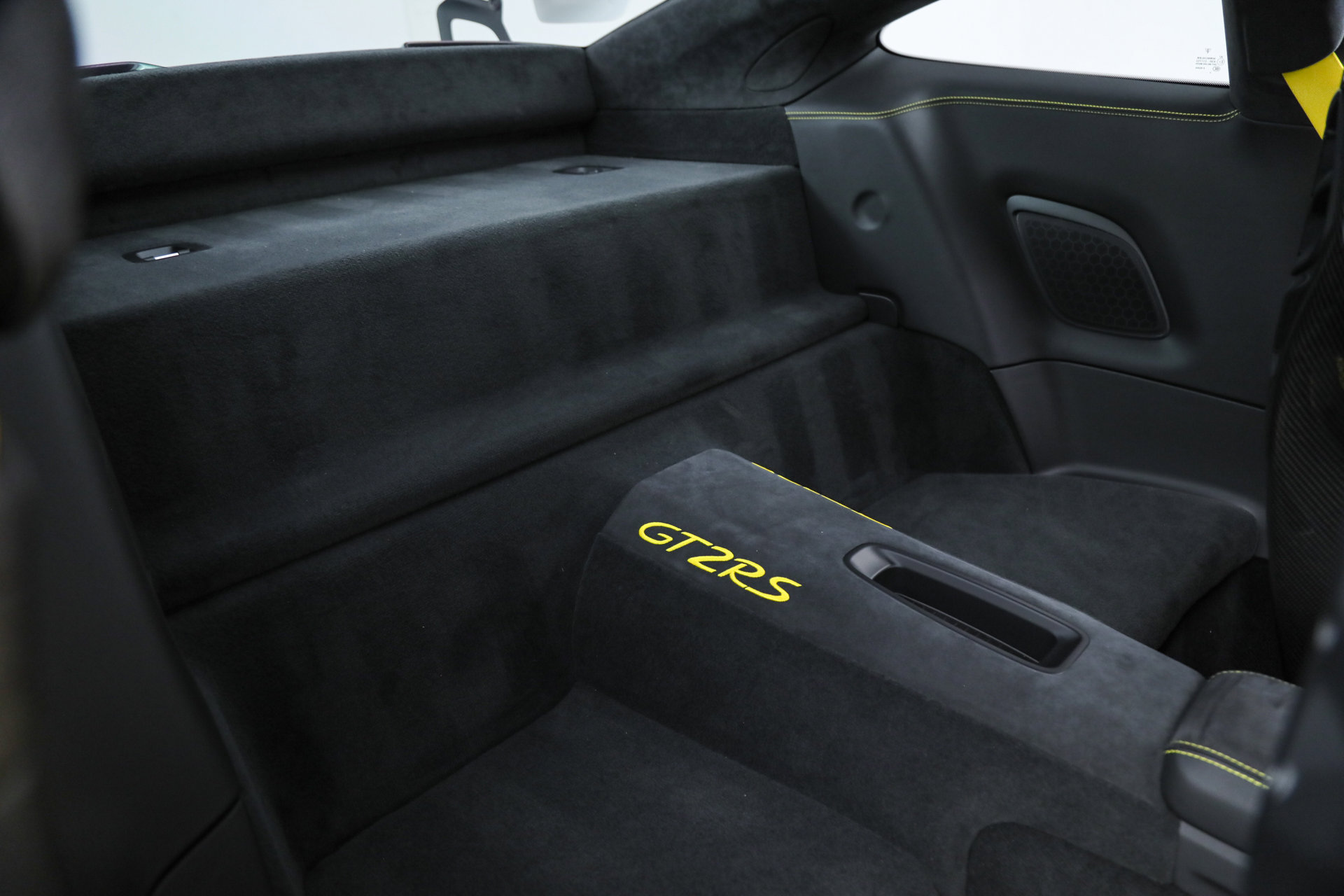 Used 2018 Porsche 911 GT2 RS image 23