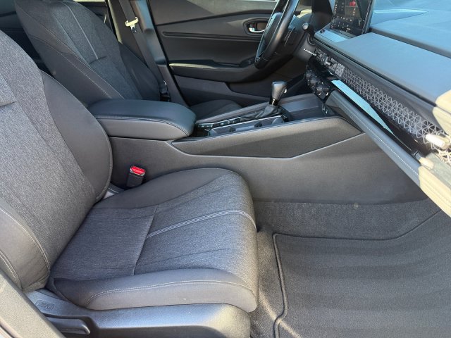 Used 2023 Honda Accord Sport image 10