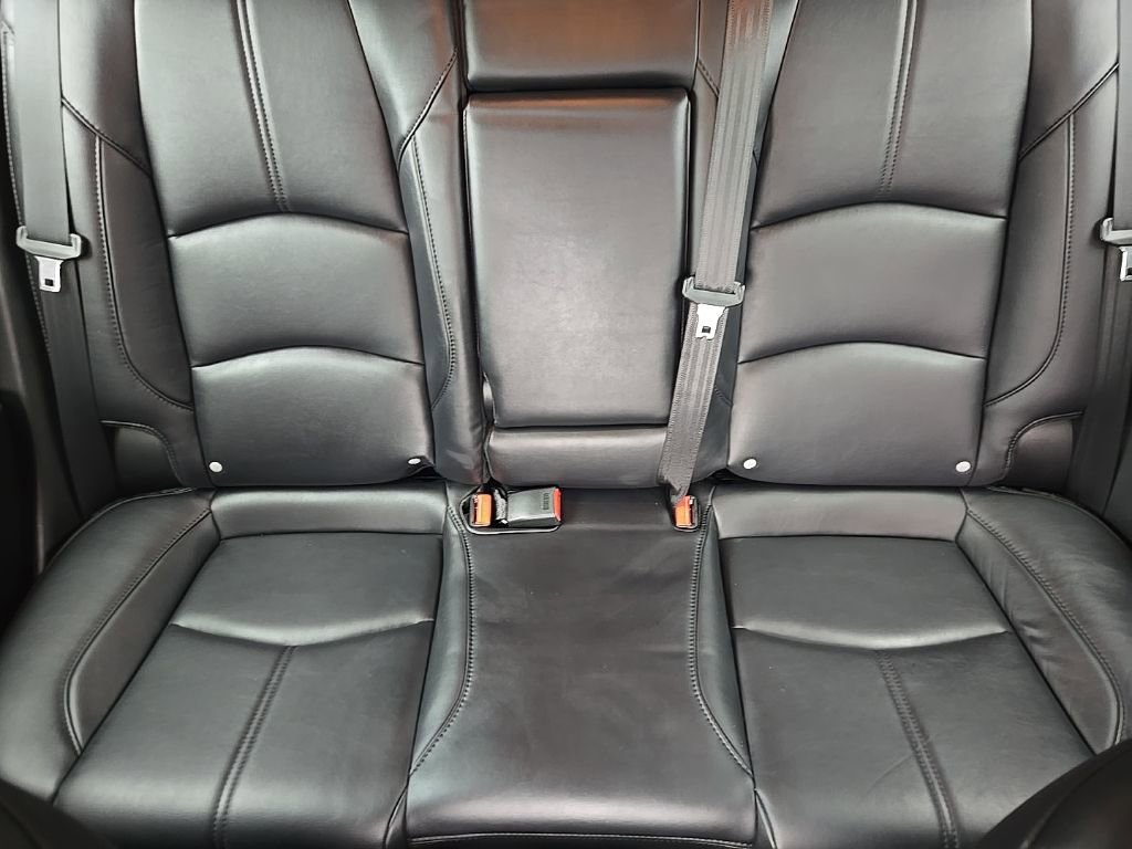 Used 2018 MAZDA MAZDA3 Touring image 36