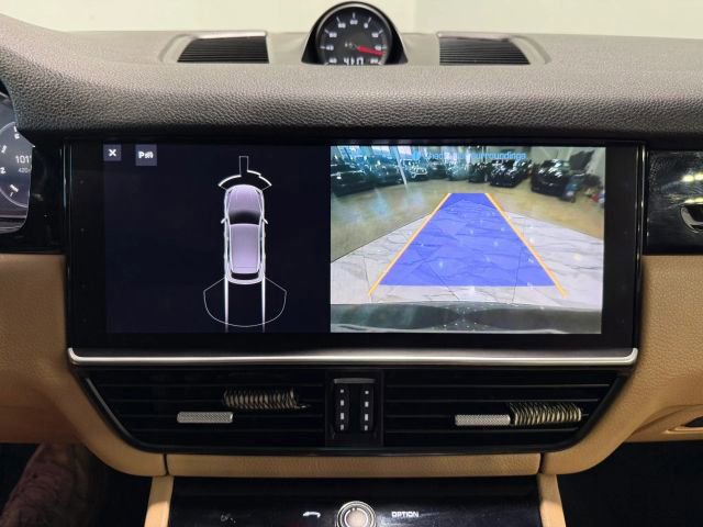 Used 2019 Porsche Cayenne AWD/4WD image 21