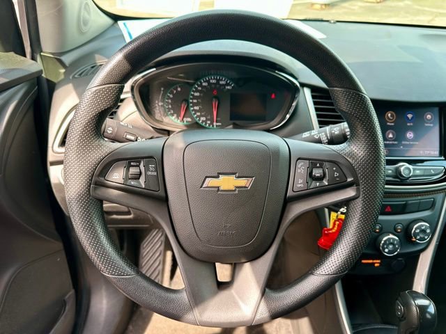 Used 2020 Chevrolet Trax LS w/ Tint and Cruise Package FWD image 28