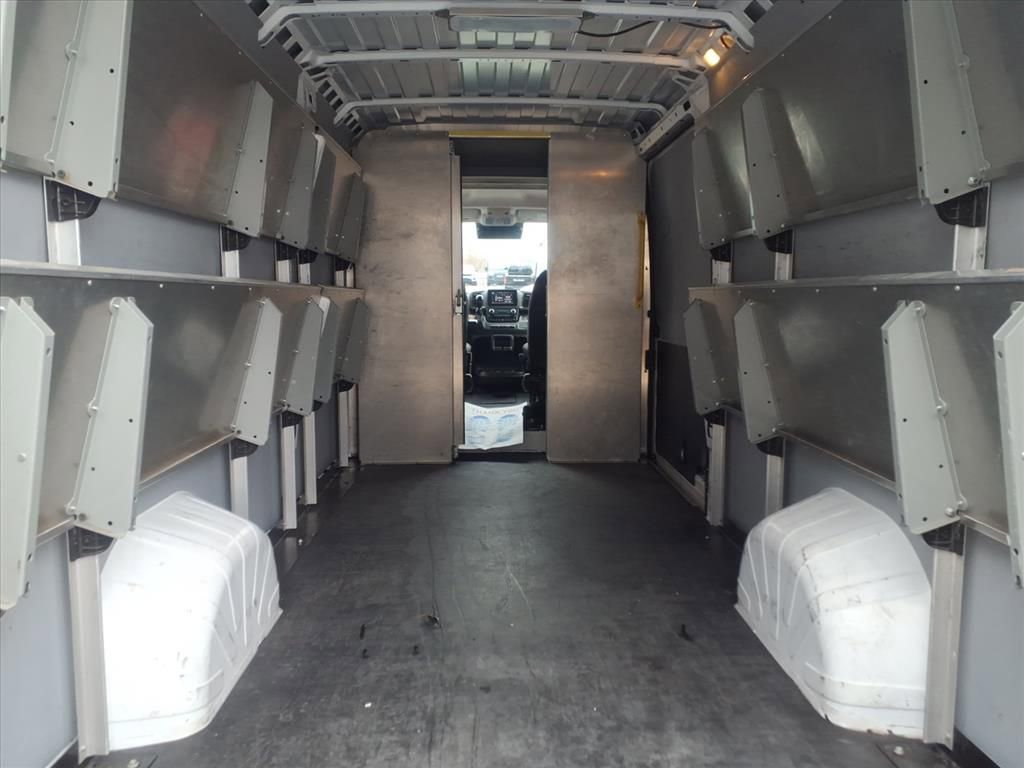 Used 2023 RAM ProMaster 3500 w/ Driver Convenience Group image 12