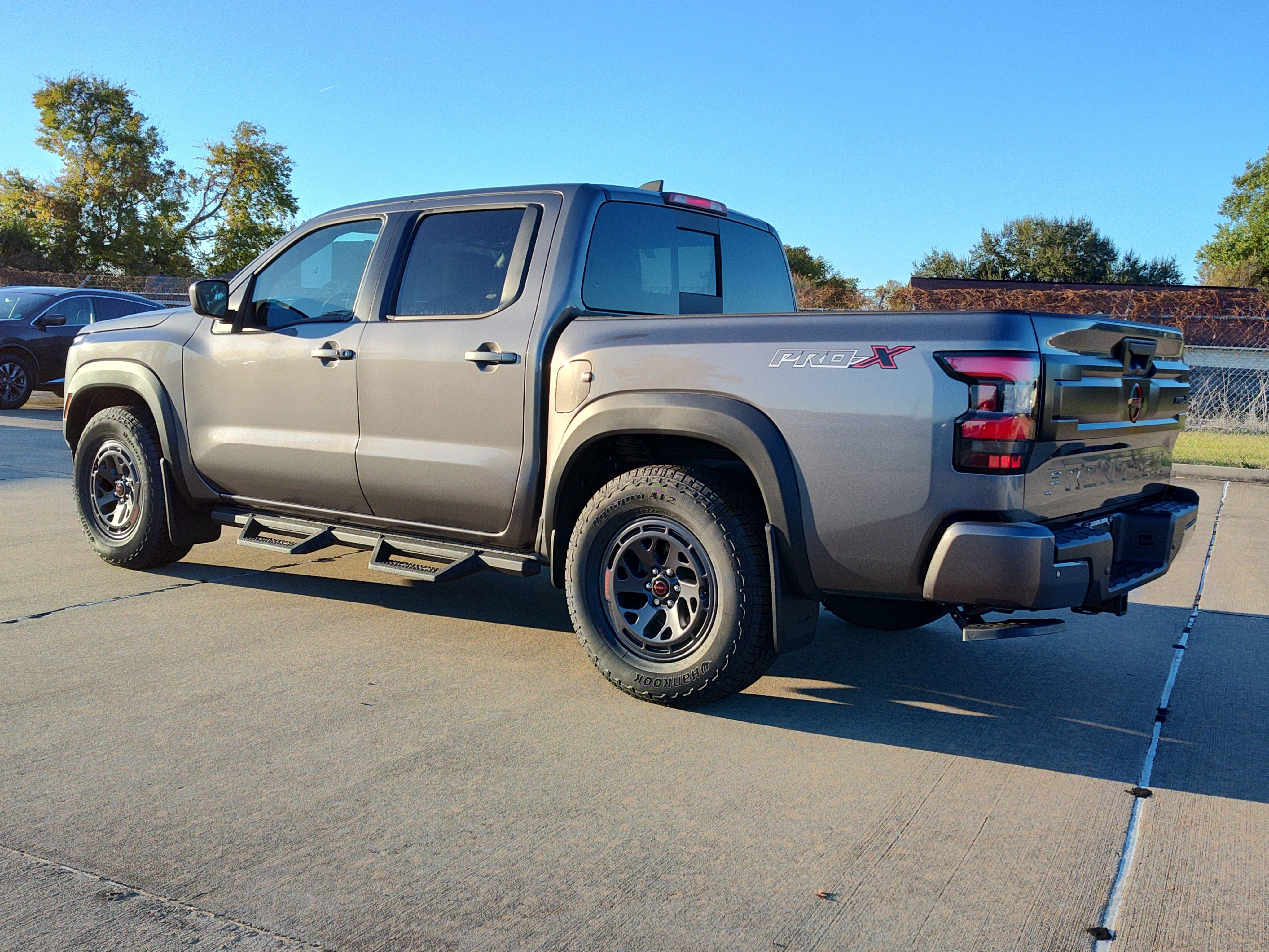 New 2026 Nissan Frontier Pro-X w/ Tow Package image 3