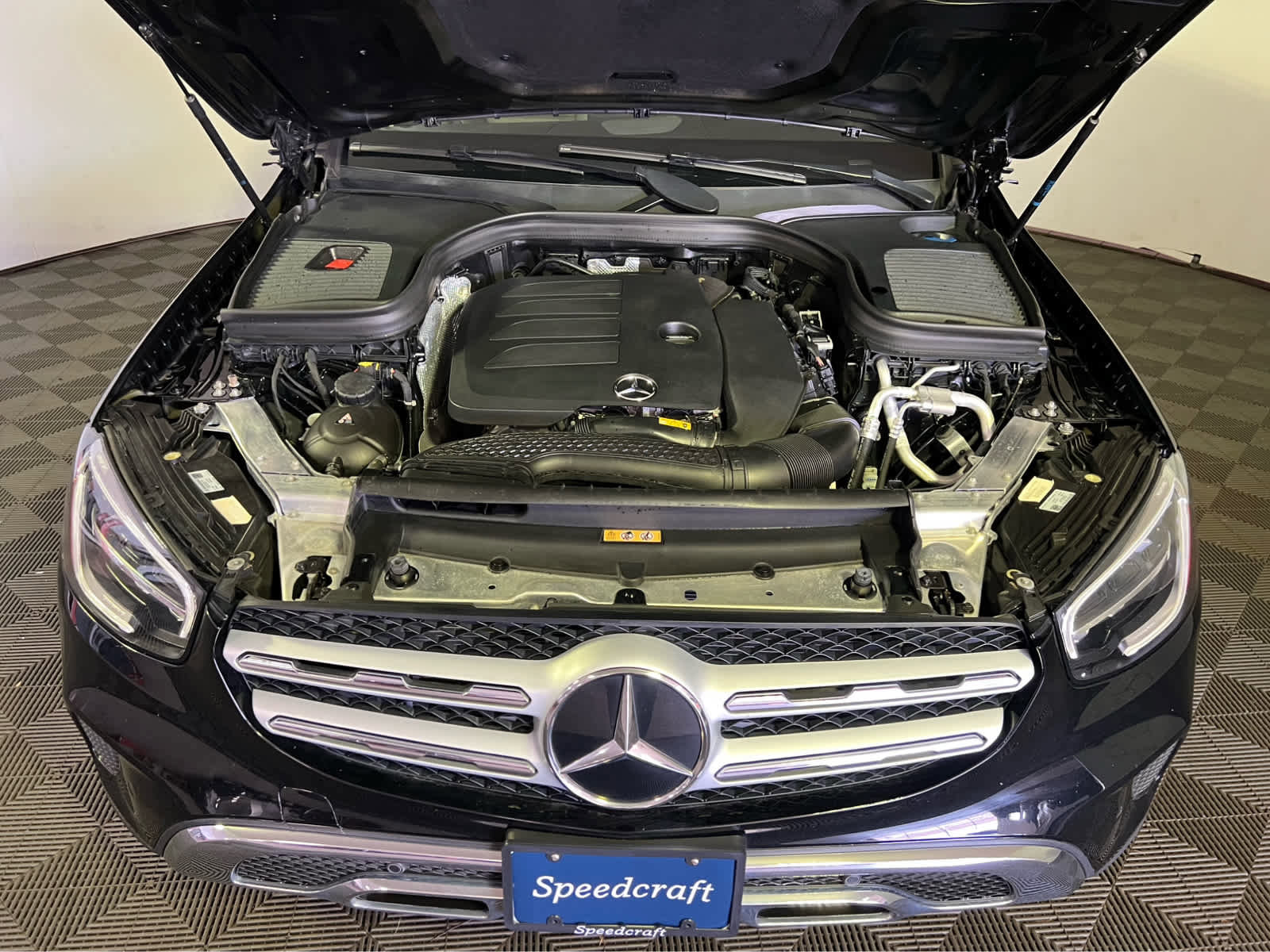 Used 2022 Mercedes-Benz GLC 300 4MATIC image 32