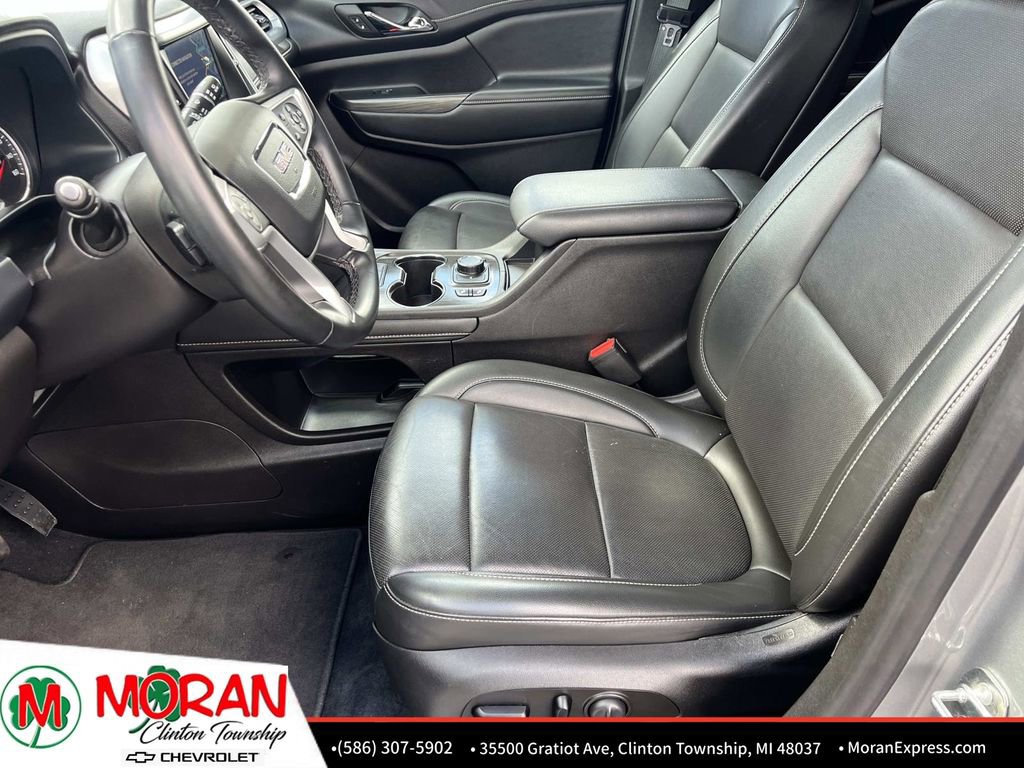 Used 2023 GMC Acadia SLT image 19