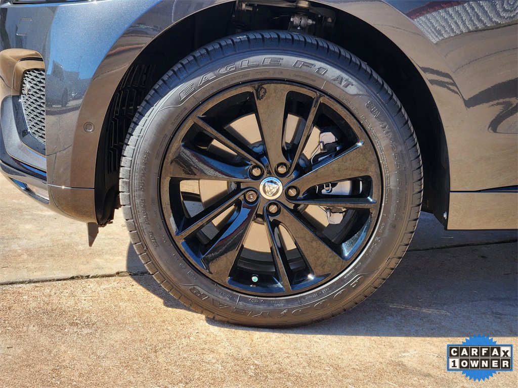 Used 2026 Jaguar F-PACE R-Dynamic S image 11