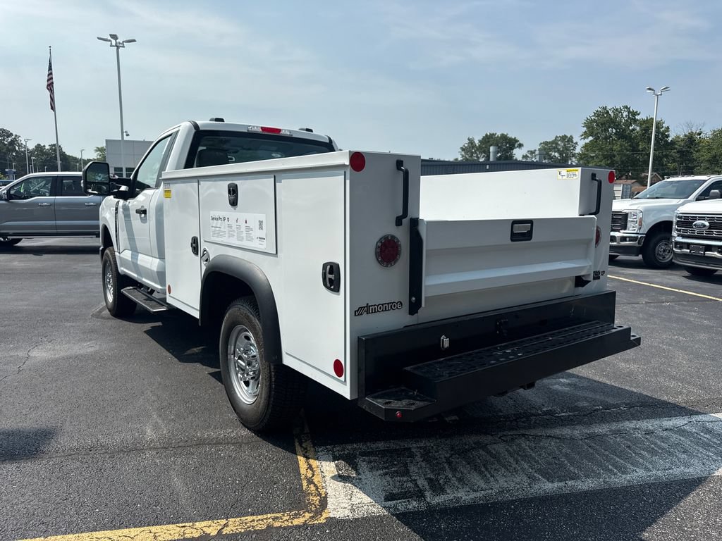 New 2026 Ford F250 XL w/ XL Chrome Package AWD/4WD image 8