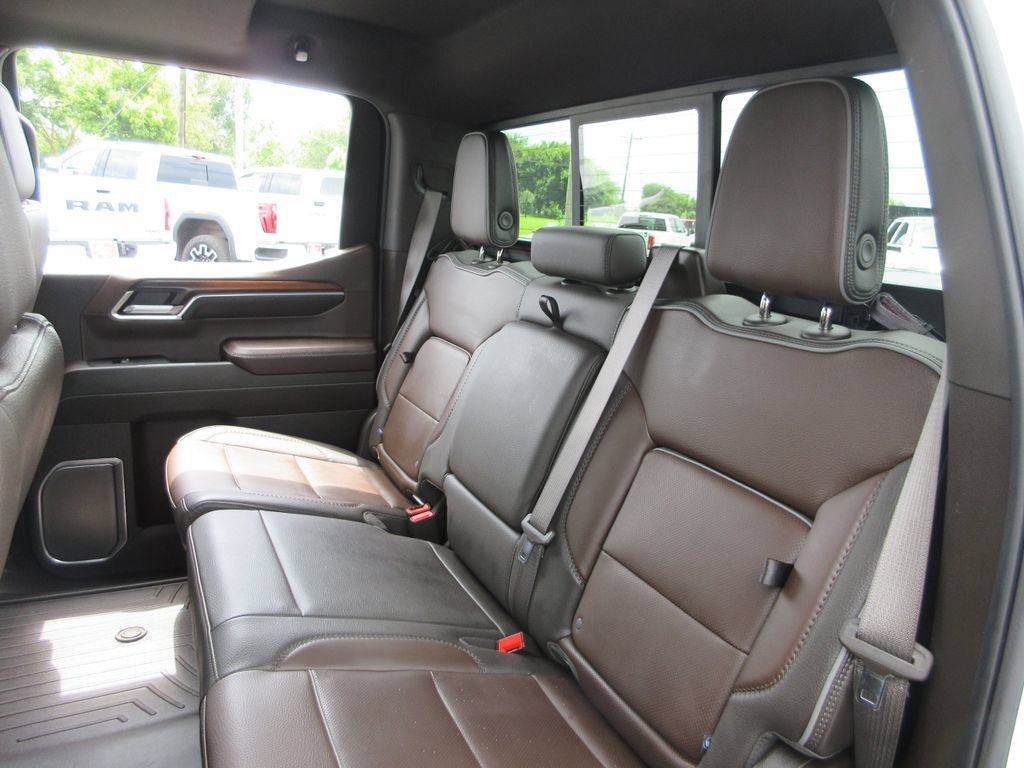 Used 2024 GMC Sierra 1500 Denali AWD/4WD image 24