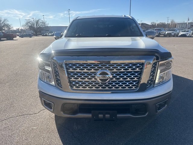 Used 2019 Nissan Titan Platinum Reserve image 8