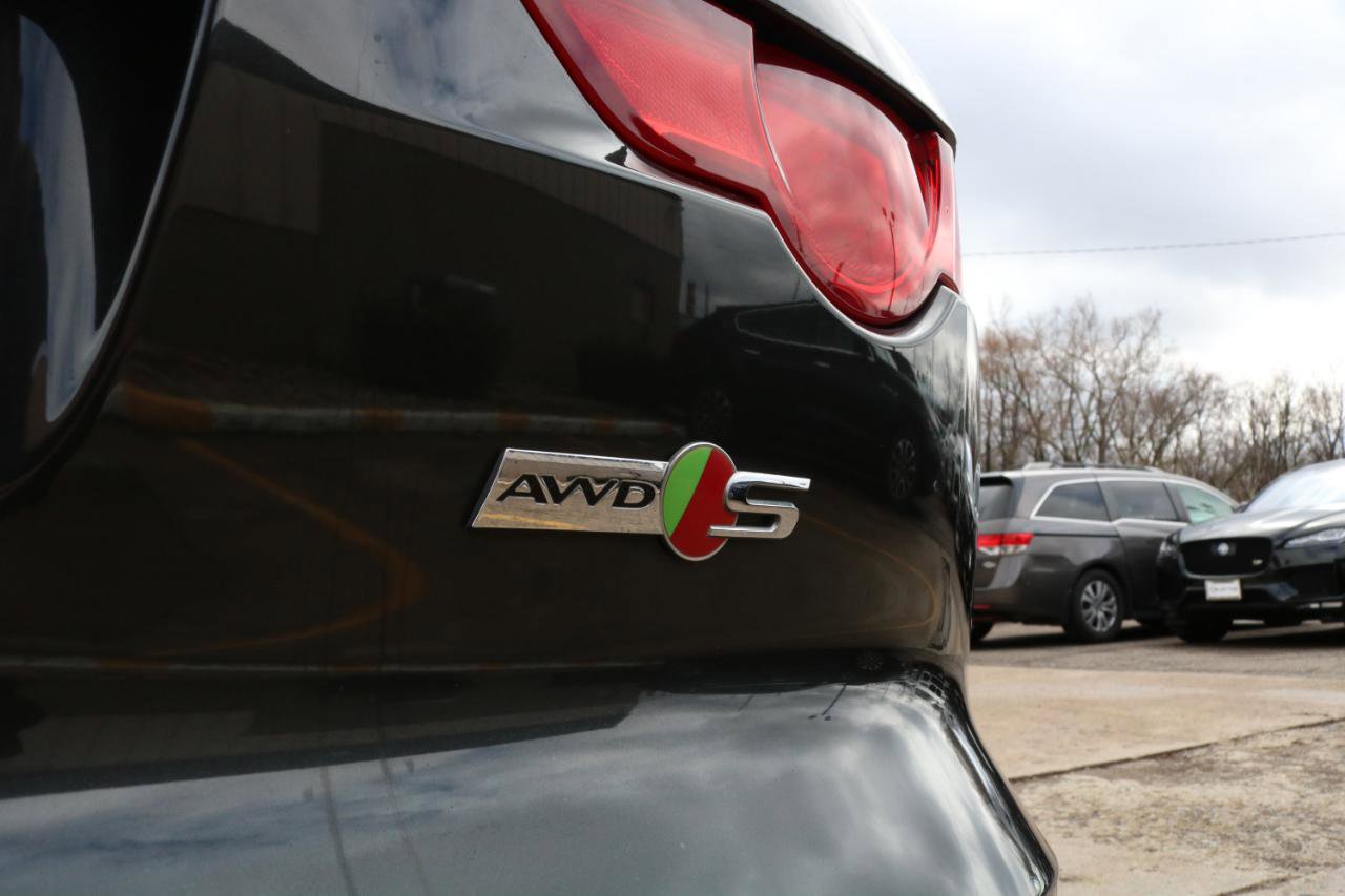 Used 2016 Jaguar F-TYPE S image 20