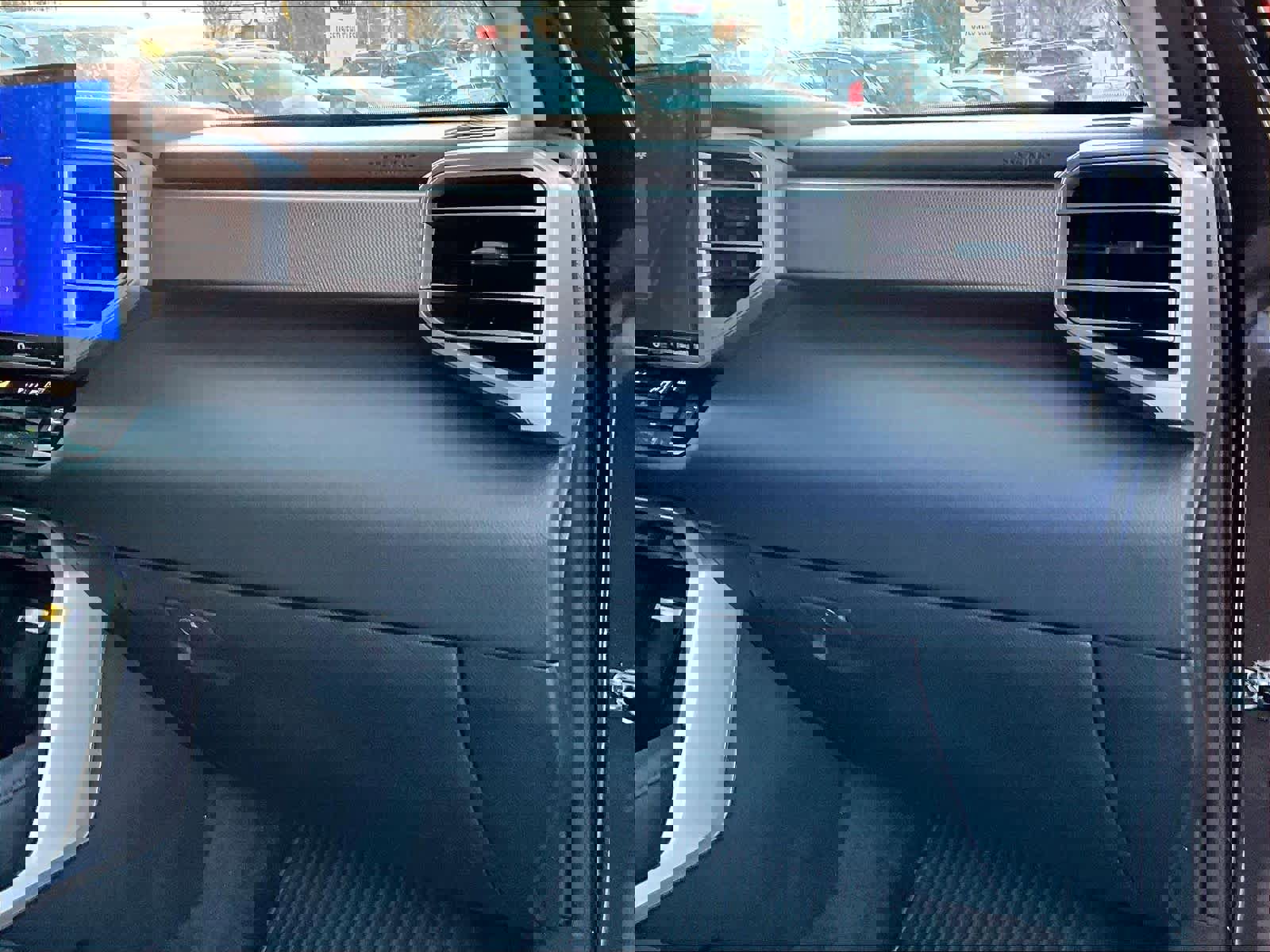 Used 2023 Toyota Tundra Limited image 13