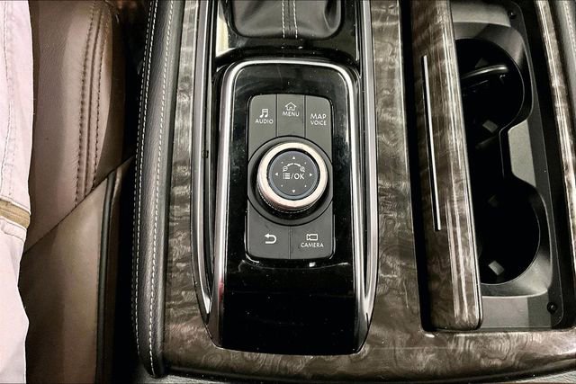 Used 2021 Nissan Armada Platinum image 41