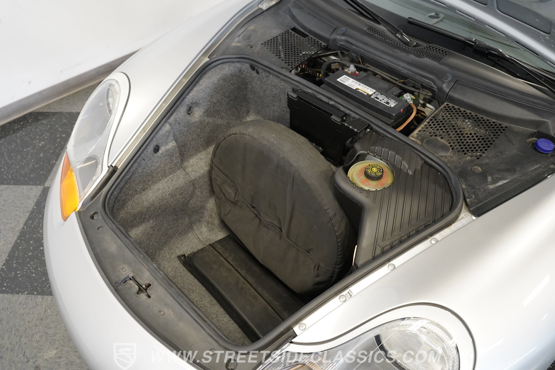 Used 1997 Porsche Boxster image 36