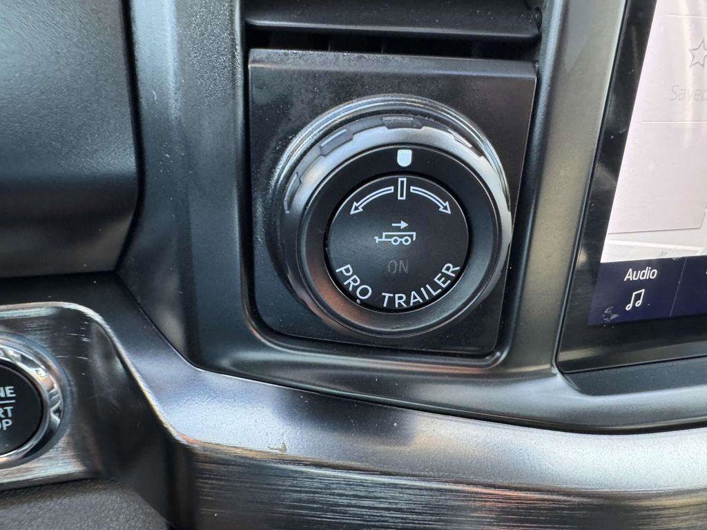 Used 2024 Ford F250 Lariat w/ Lariat Ultimate Package image 30