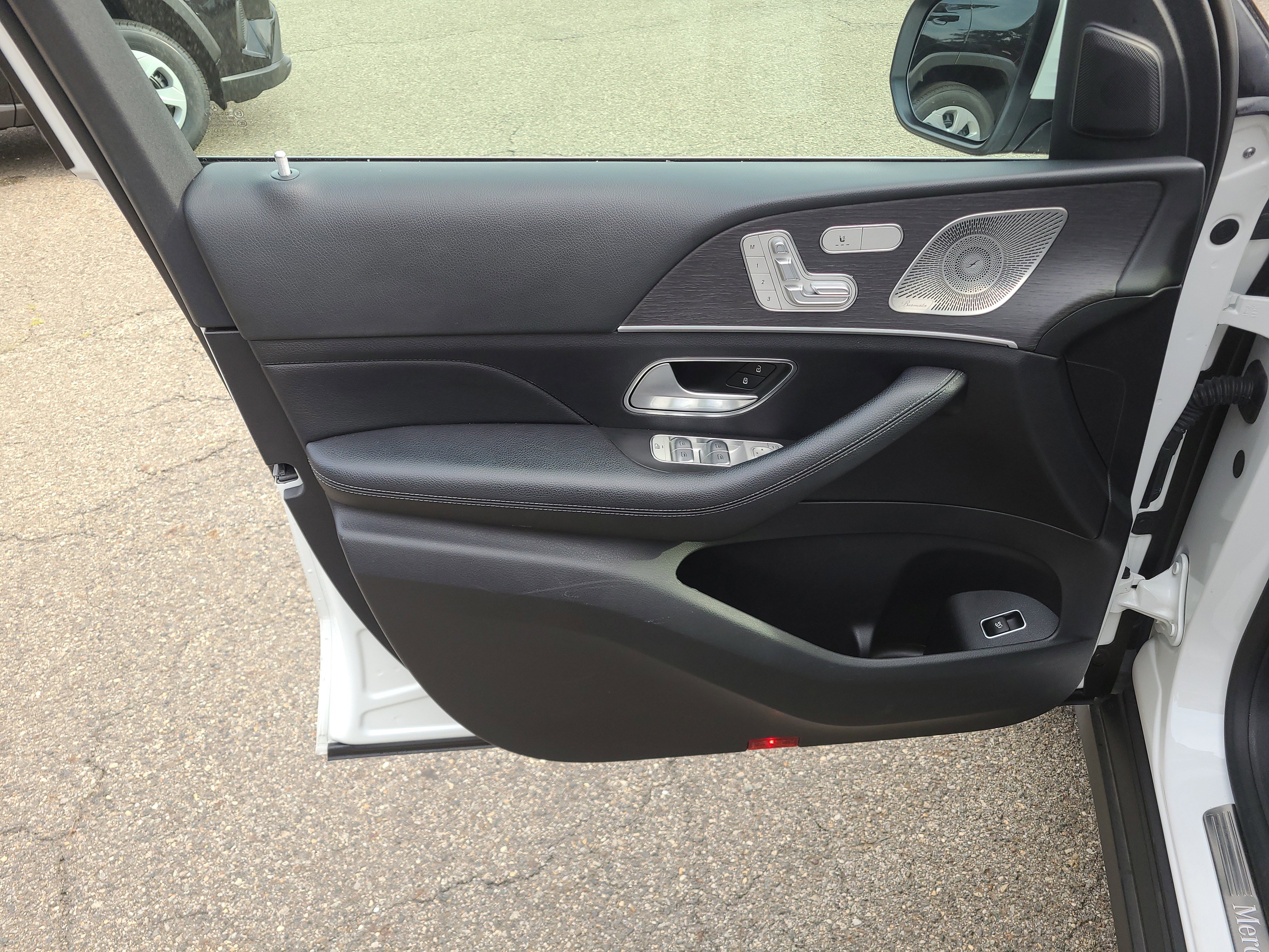 Used 2022 Mercedes-Benz GLE 350 4MATIC image 15