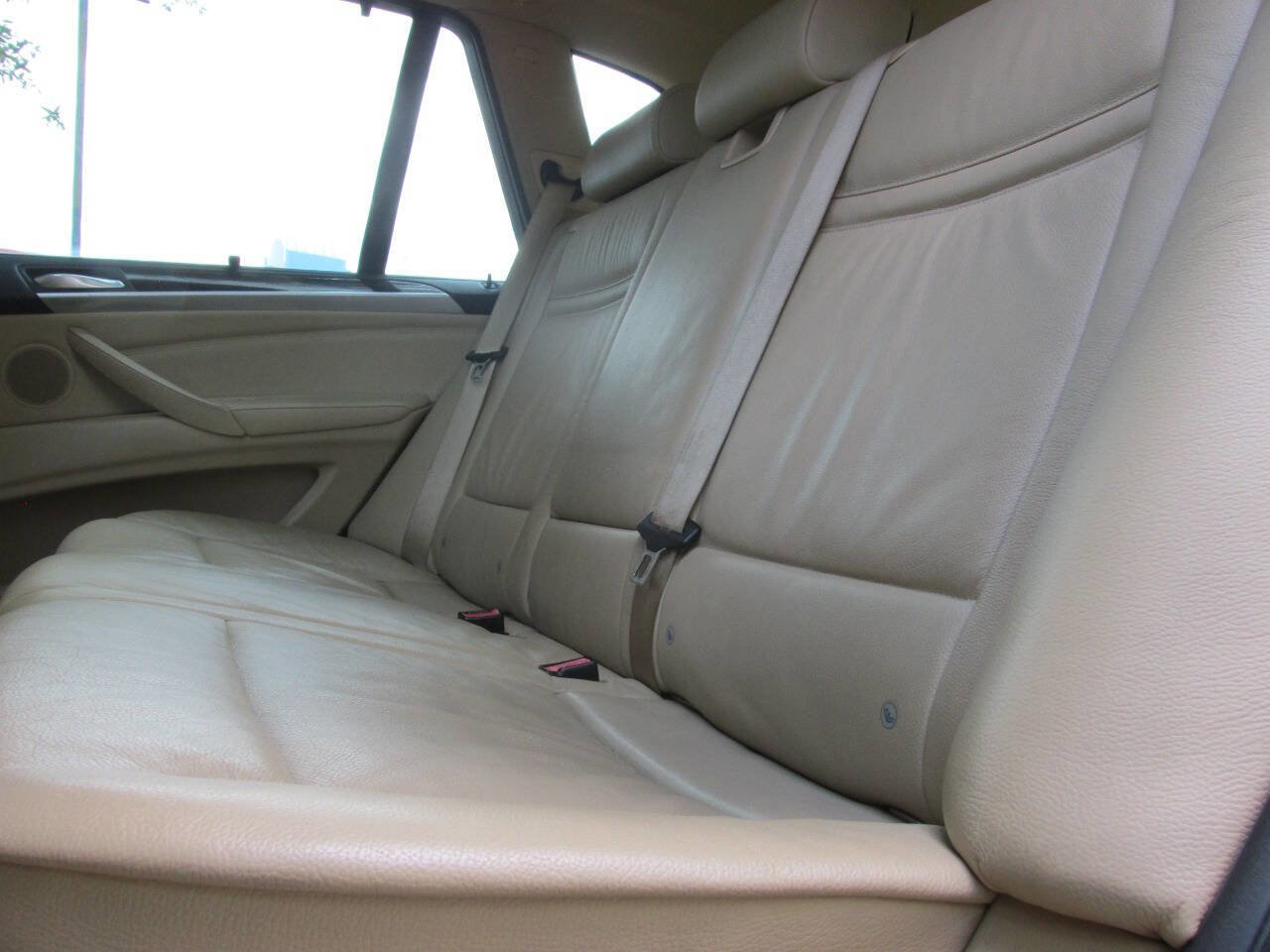 Used 2010 BMW X5 xDrive30i image 18