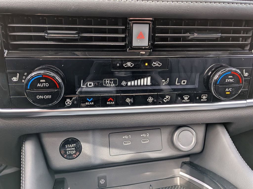 New 2026 Nissan Rogue Platinum w/ Platinum Premium Package image 20