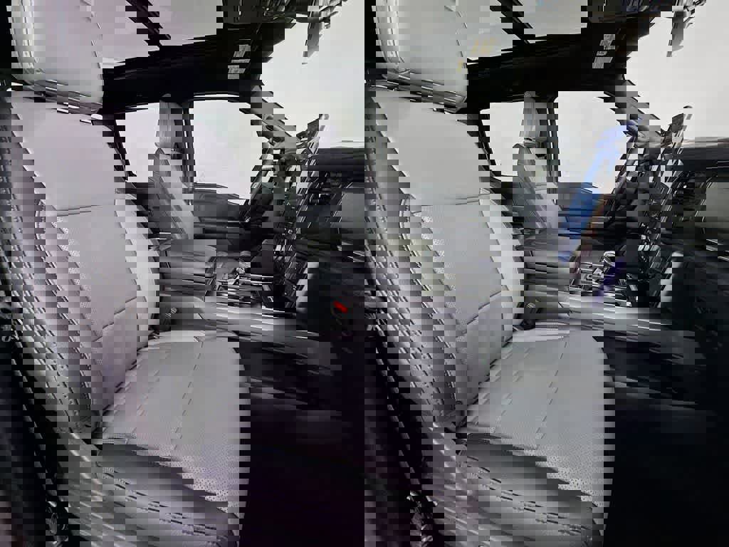 New 2025 Ford F150 Lightning Lariat AWD/4WD image 15