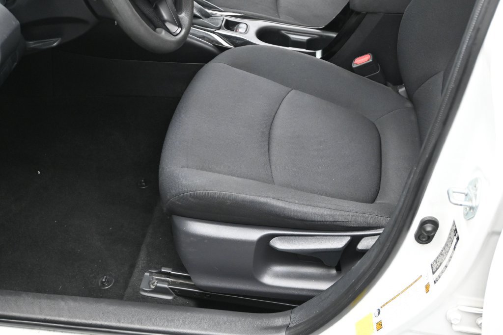 Used 2020 Toyota Corolla LE FWD image 13