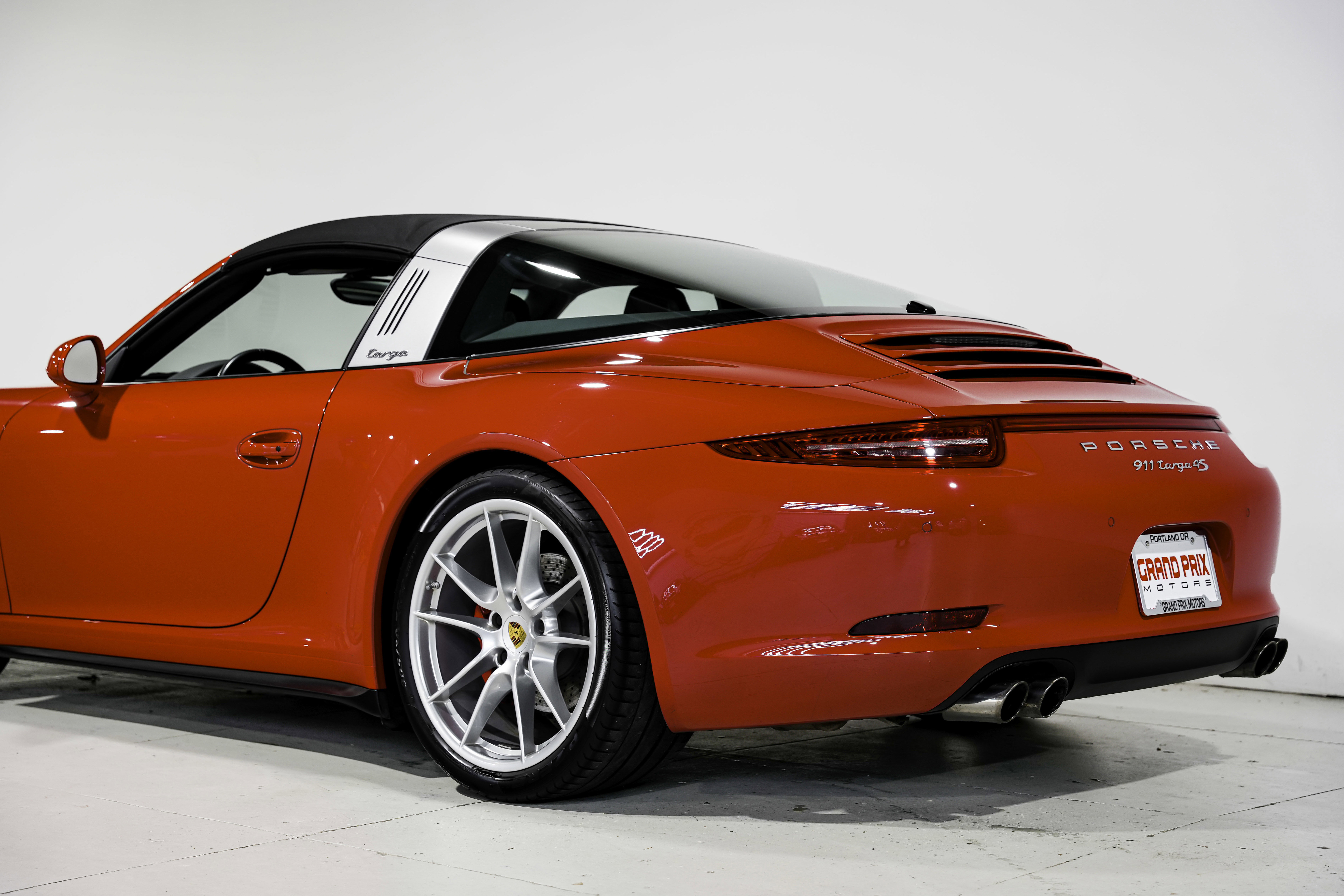 Used 2015 Porsche 911 Targa 4S AWD/4WD image 38