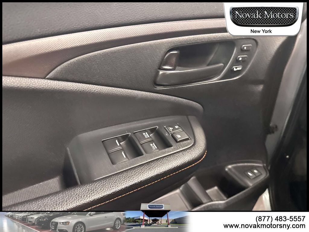 Used 2022 Honda Pilot TrailSport image 15
